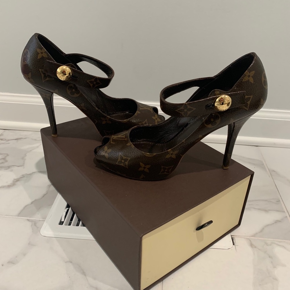 Authentic Louis Vuitton Heels